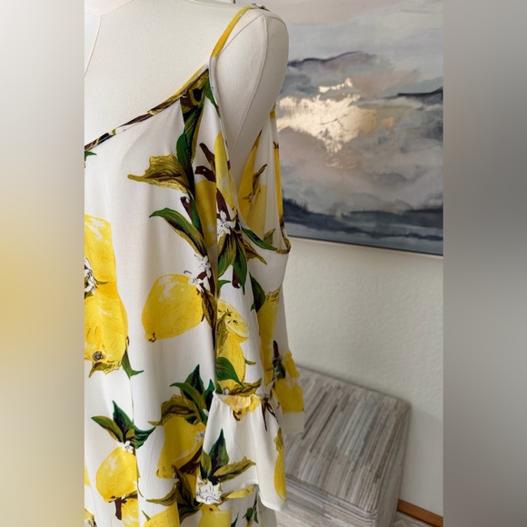 NWT SOLITAIRE SWIM Lemon Cold Shoulder Swim Coverup - Picture 3 of 16